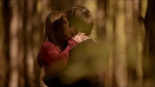 The Vampire Diaries 8x16 FINAL  Elena despierta y se reencuentra con Damon Sub español [upl. by Bomke]