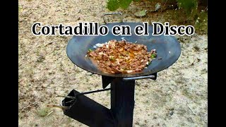 Cortadillo Mexicano Norteño en el Disco y la Estufa Cohete Rocket Stove [upl. by Htenaj]