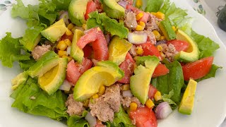 Salade au thon et avocat recette simple et rapide [upl. by Ruthe334]