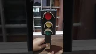 Making a paper traffic light [upl. by Fulks]