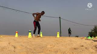 Une séance d’entraînement à la plagesur l’enduranceappuivivacité et la physique [upl. by Sprage516]