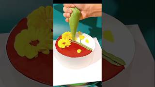 Sunflower Cake Tutorial🎂😭 cake cakelover youtuber [upl. by Brunhilda]