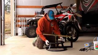 Tusk Motorcycle Tire Changing Stand and Bead Breaker Review [upl. by Nicholas]