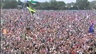 Macy Gray  I Try live at Glastonbury 2003 [upl. by Olrac]