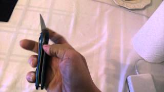 How to open and close a Kershaw Scallion knife [upl. by Armelda]