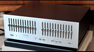 Pioneer SG9800 Stereo Graphic Equaliser Review amp Demo [upl. by Armyn]