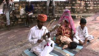 Rajasthani folk song rawanhatta player [upl. by Chrissa460]