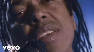 Djavan  Um Amor Puro Ao Vivo [upl. by Vonni]