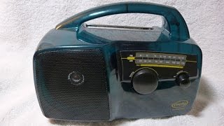 1996 Freeplay model 966472 crank powered radio South Africa [upl. by Ioves879]