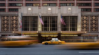 THE MANHATTAN TIMES SQUARE NYC HOTEL JUNIOR SUITE ROOM TOUR BALCONY 45 STARS [upl. by Pomeroy820]