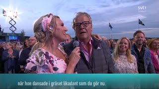 Sanna Nielsen Lasse Berghagen   En Kväll I Juni Live quotAllsång På Skansenquot 2019 [upl. by Cornelia]