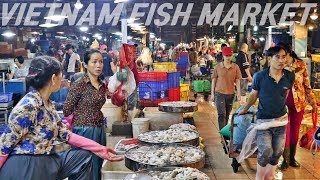 The Biggest Fish Market in Vietnam [upl. by Anyk207]