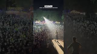 THE CHAINSMOKERS PLAY DONT LIE FT KIM PETRAS DURING SET [upl. by Bois975]