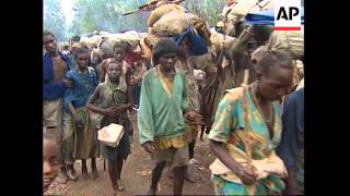 ZAIRE RWANDAN HUTU REFUGEES POUR INTO THE UBUNDU CAMP [upl. by Kubis]