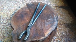 Blacksmithing  how to make basic tongs as simply as possible [upl. by Imray]