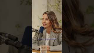 Monica Geuze over chris brown In Geuze amp Gorgels Podcast Extra met beeld [upl. by Lyrrad339]