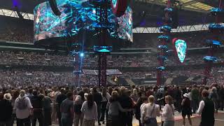 Ed Sheeran  Shivers on Loop Pedal Live  Wembley Stadium mathematicstour2022 [upl. by Chappie]