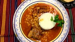 Frijoles Blancos Con Costilla De Cerdo Guatemala [upl. by Klute]