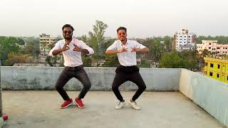 Chammak Challo  Dance Cover  Ra One  Viral song Video  ShahRukh Khan  Kareena Kapoor [upl. by Bonni866]