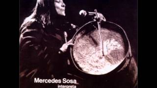 Mercedes Sosa  Tú Que Puedes Vuélvete [upl. by Egiedan]