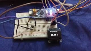 Demo DS18B20 Temperature Sensor with STM32 Blue Pill using STM32CubeIDE [upl. by Annavas]