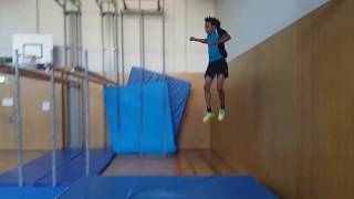 Ninja Warrior im Schulsport  Turnhalle [upl. by Clovah]