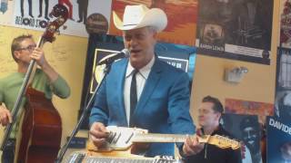 JUNIOR BROWN at the VINYL RENAISSANCE 12017 [upl. by Anceline]