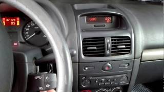 Insert radio code on Renault Clio 2 2004 [upl. by Trula]