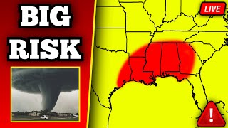 The Tornado In Columbia Mississippi As It Occurred Live  21225 [upl. by Fesoj]