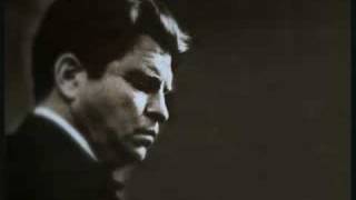 Emil GILELS plays BEETHOVEN 32 Variations Live [upl. by Am86]