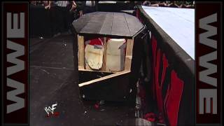 Kane vs The Undertaker  Casket Match Raw October 19 1998 [upl. by Tra41]