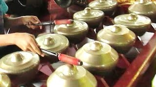 SUWE ORA JAMU  Javanese Gamelan Music HD [upl. by Aisa665]