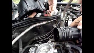 Mercedes w203 throttle body remove снятие дросселя დროსელის მოხსნაmercedes w203 throttlebody [upl. by Yrrab]