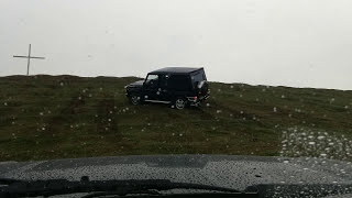 Mercedes GClass vs Range Rover P38 [upl. by Beth]