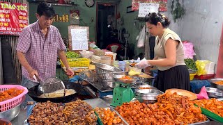 Super Delicious Vietnamese Street Food Under 1  Crispy Fried Chicken Skin [upl. by Ruyam]