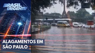 Forte chuva gera alagamentos na cidade de São Paulo [upl. by Lennej359]