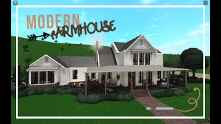 Bloxburg speedbuild Modern Farmhouse  Part One [upl. by Blanch454]