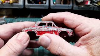 Dinky toys Diecast Restoration Renault Dauphine mini cab no268 196266 [upl. by Aerdnua]