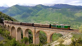 Abruzzo il treno depoca a bassa velocità e alta panoramicità riparte la transiberiana dItalia [upl. by Eecyac53]