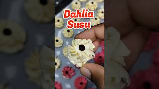 Dahlia Susu 🌼 Semperit Susu  Resipi Kuih Raya  Biskut Raya Sedap dahliaflower shorts ramadan [upl. by Adnamra]