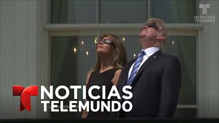 El presidente Trump intenta ver el eclipse sin gafas  Noticias  Noticias Telemundo [upl. by Toft]