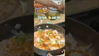 SHRIMPS AND ALFREDO SAUCE [upl. by Irwinn]