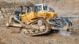 Liebherrs Largest Bulldozer Ripping [upl. by Adair125]