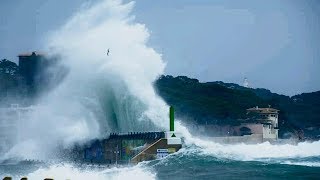 Riesenwellen Mallorca Cala Ratjada 2019 BIG WAVES [upl. by Ahsied]