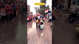 झगड़ा करते हुए  prank 😱funny viralvideo comedy😁🤣🤣🤣 Please🙏🙏🙏🙏 subscribe my channel [upl. by Strepphon93]