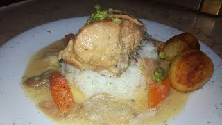 Poulet façon blanquette دجاج على طريقة البلونكات بنة رائعة [upl. by Hareema225]