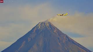 Aug 15 2024 Passenger Jet flies below Mayon Volcano Philippines [upl. by Klimesh]