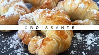 Cómo hacer Croissants de hojaldre con mantequilla [upl. by Seuqcaj]