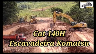 Cat 140H e escavadeira Komatsu Motoniveladora Caterpillar Grader niveleuse motoconformadora [upl. by Koller]