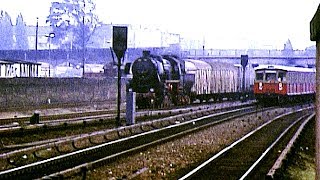 1975 Stadtbahn Berlin 2  Steam Trains  Dampfzüge Teil 2 [upl. by Feigin]